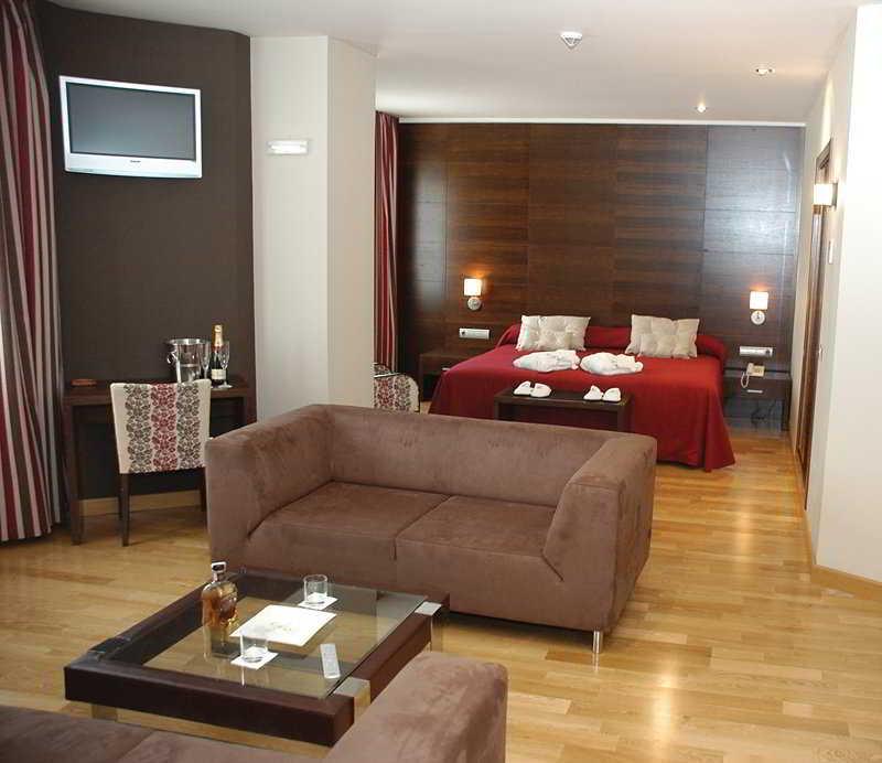 Hotel Fc Villalba Collado Villalba Exterior photo